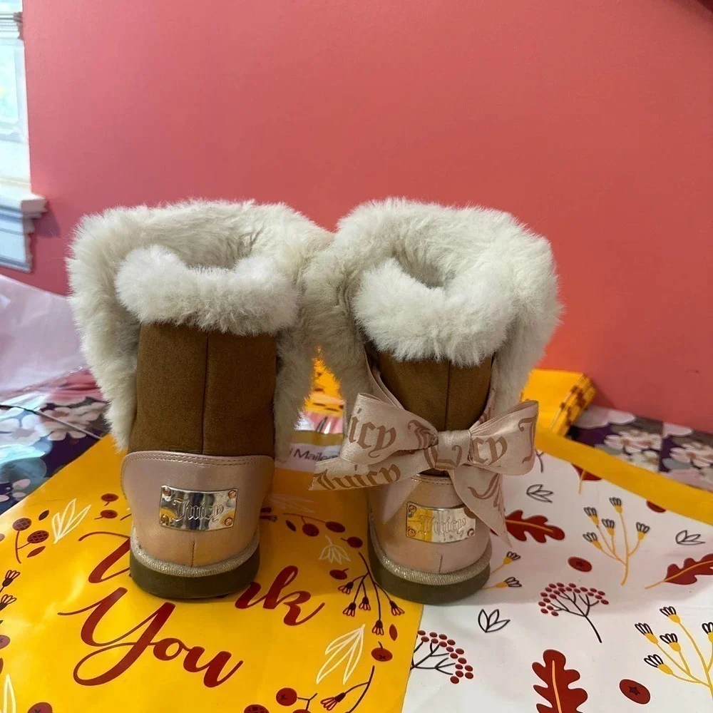 JUICY couture boots